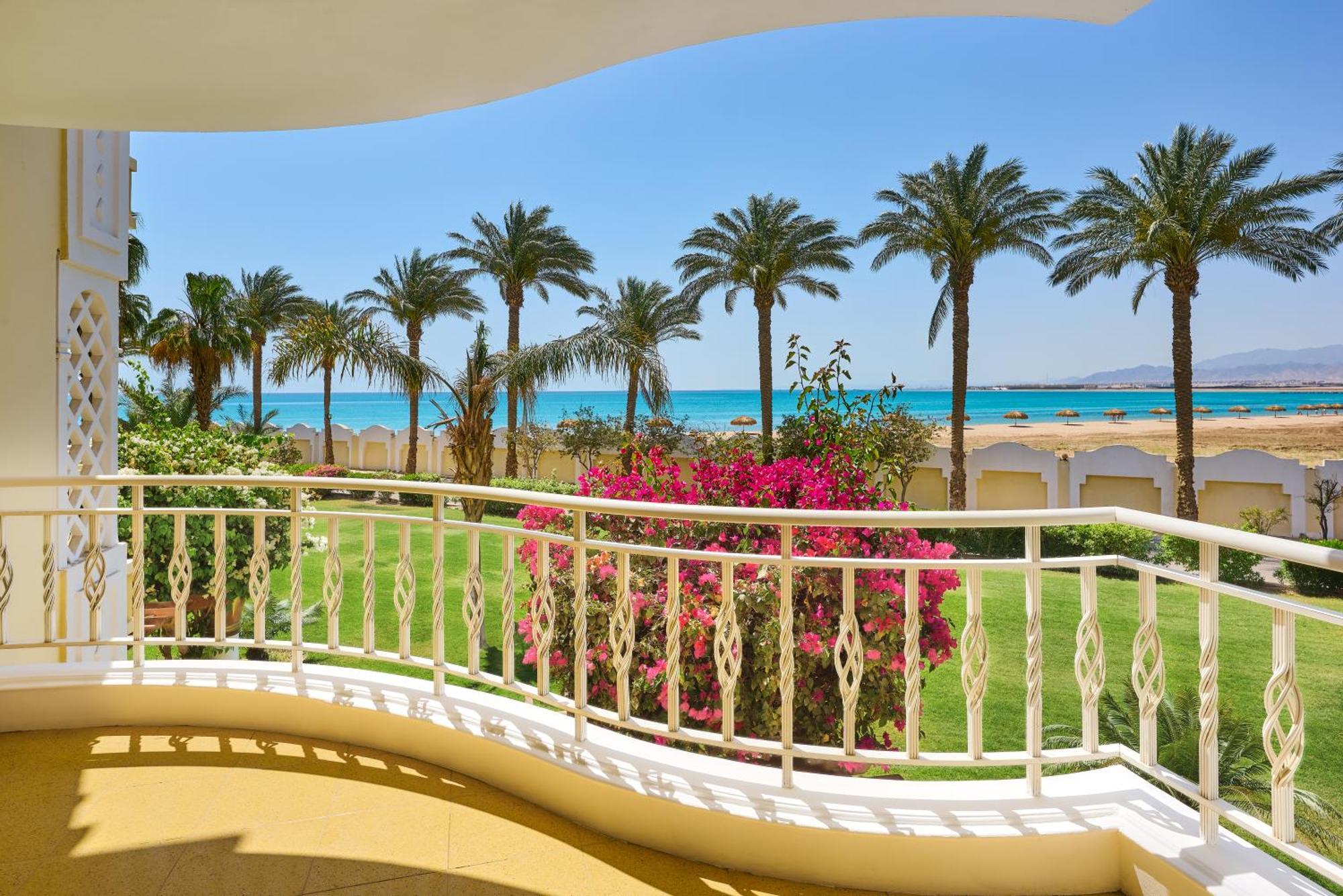 Palm Royale Resort - Soma Bay Exteriör bild